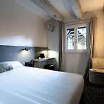 Restaurant Pere Benoit Hotel 3*