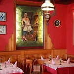 Hotel Restaurant Pere Benoit 3*
