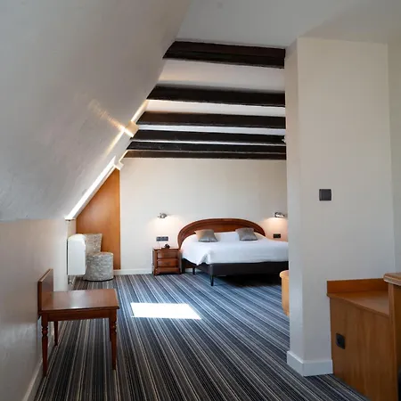 Restaurant Pere Benoit Hotel 3*
