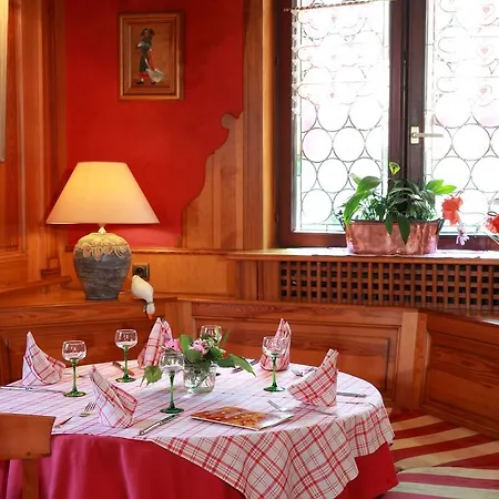 ホテル Restaurant Pere Benoit エンツハイム