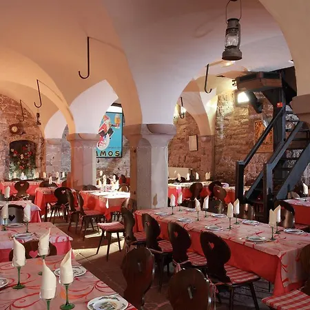 ホテル Restaurant Pere Benoit エンツハイム