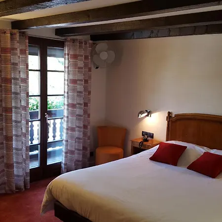 Restaurant Pere Benoit エンツハイム