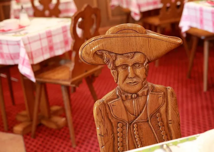 فندق Restaurant Pere Benoit